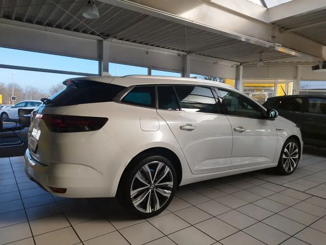 Renault Megane Combi Intens TCe 140