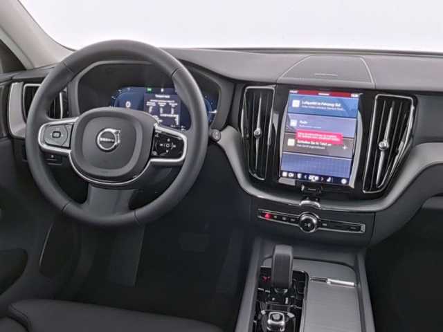 Volvo XC60 AWD Dark Plus T6