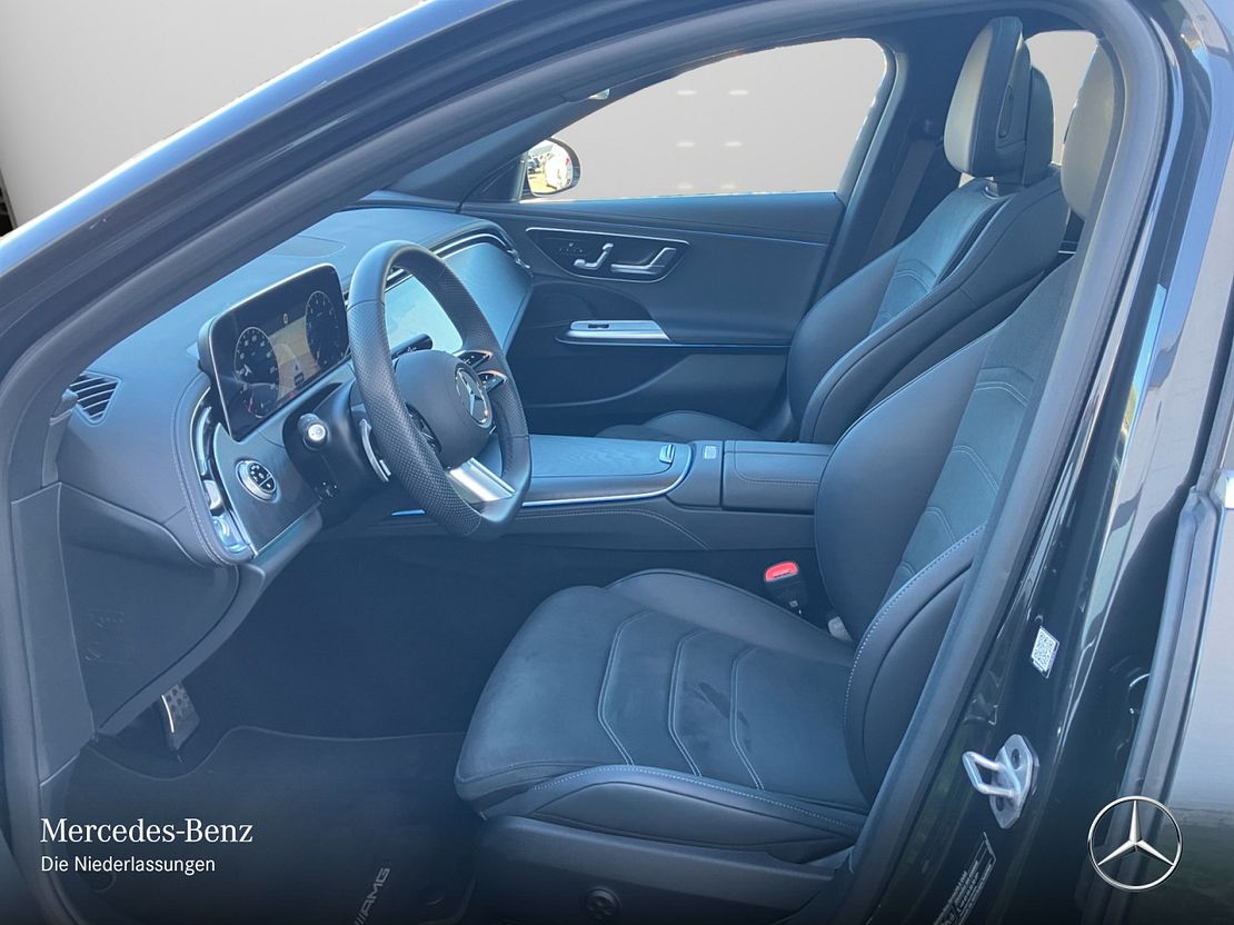 Mercedes-Benz E 200 Sedan