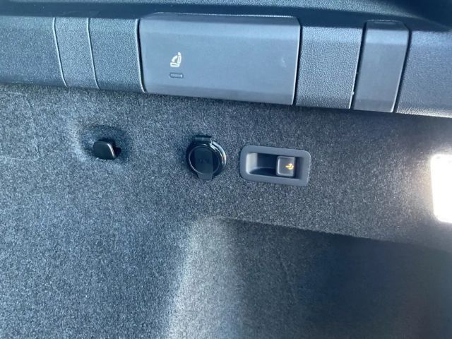 Volkswagen Tayron 2.0 TDI 4Motion DSG R-Line