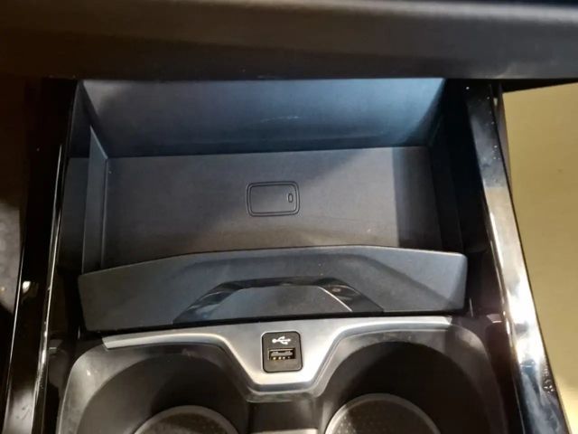 BMW 116 116i Sedan Sport Line