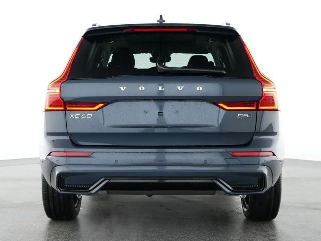 Volvo XC60 AWD Business Dark Plus