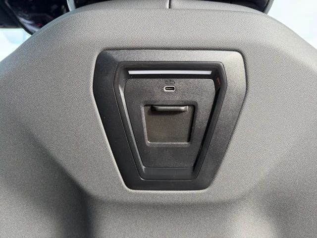 BMW 520 520i M-Sport Sedan