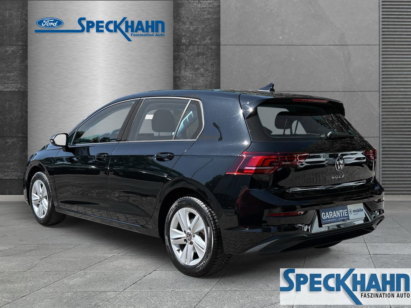 Volkswagen Golf 1.5 TSI Golf VIII Life