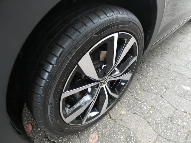 Volkswagen Taigo 1.5 TSI DSG R-Line