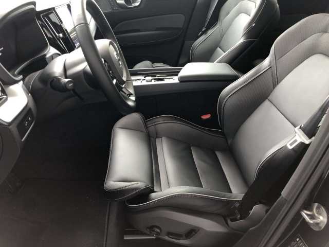 Volvo XC60 AWD Plus T6