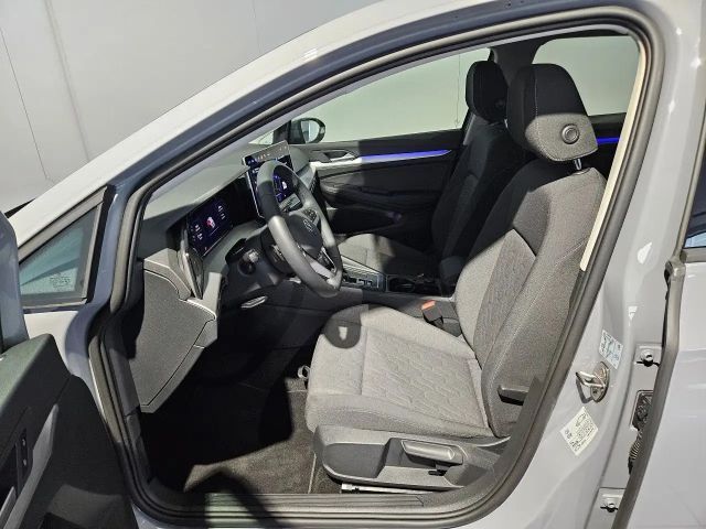 Volkswagen Golf 1.5 eTSI DSG Life