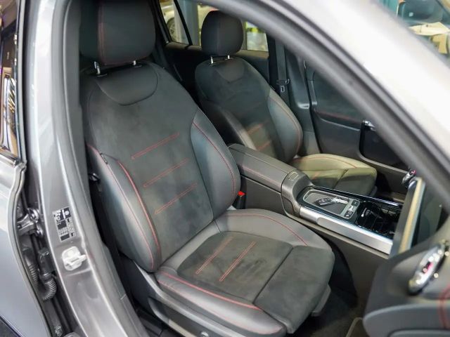 Mercedes-Benz EQB 300 4MATIC AMG Line