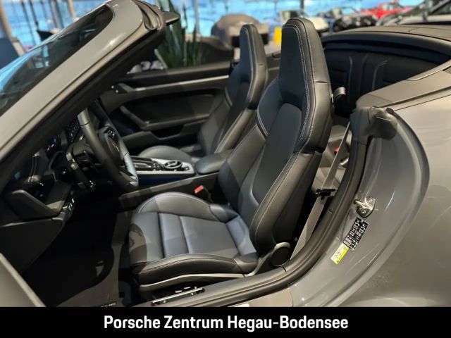 Porsche 992 Cabrio Carrera