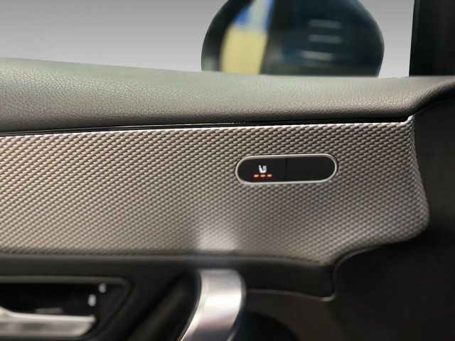 Mercedes-Benz A 250 A 250 e