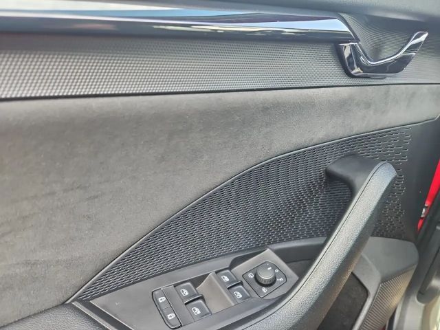 Skoda Octavia Combi RS