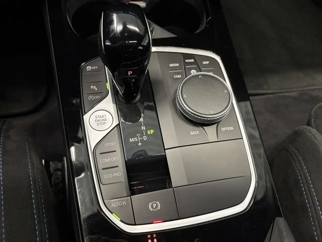 BMW 220 220i Coupé M-Sport