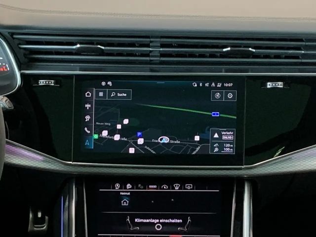 Audi RS Q8 Performance Quattro