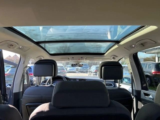 Volkswagen Touran DSG Move