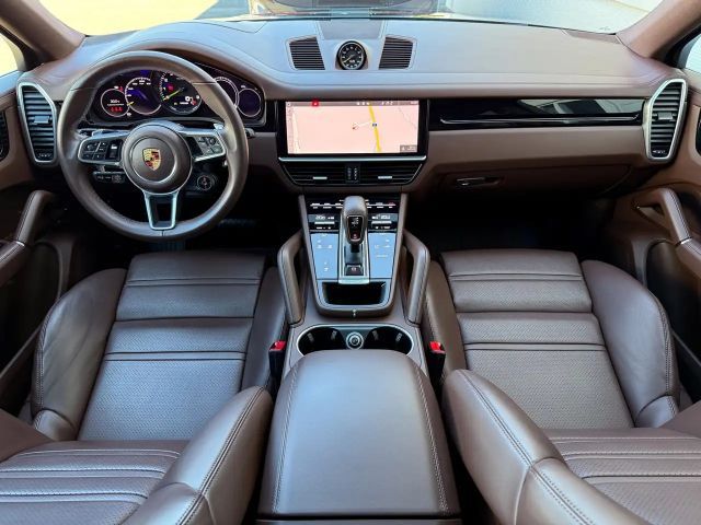 Porsche Cayenne Coupé E-Hybrid