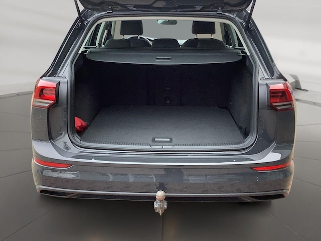 Volkswagen Golf 1.5 TSI DSG Life Variant