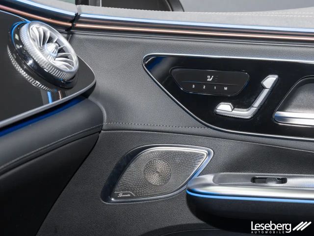 Mercedes-Benz EQE 300 Sedan