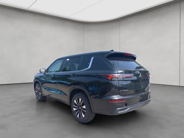 Mitsubishi Outlander 4WD PHEV