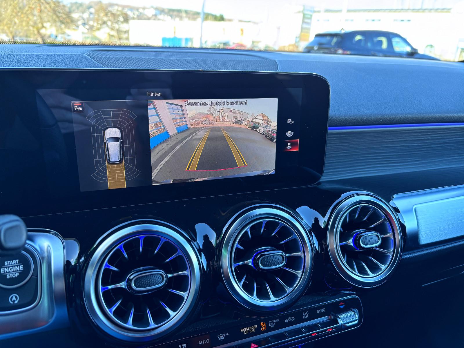 Mercedes-Benz GLB 220 AMG Line GLB 220 d