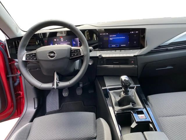 Opel Astra 1.2 Turbo Edition Turbo