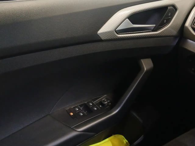 Volkswagen T-Cross Move