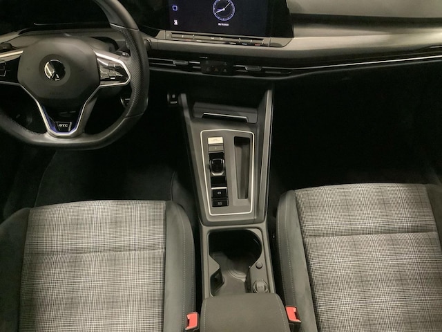 Volkswagen Golf DSG GTE Plus eHybrid