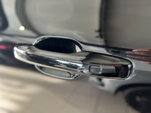 Volvo XC60 AWD Plus Recharge