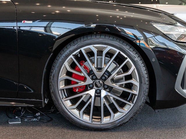 Audi A6 e-tron Avant Quattro