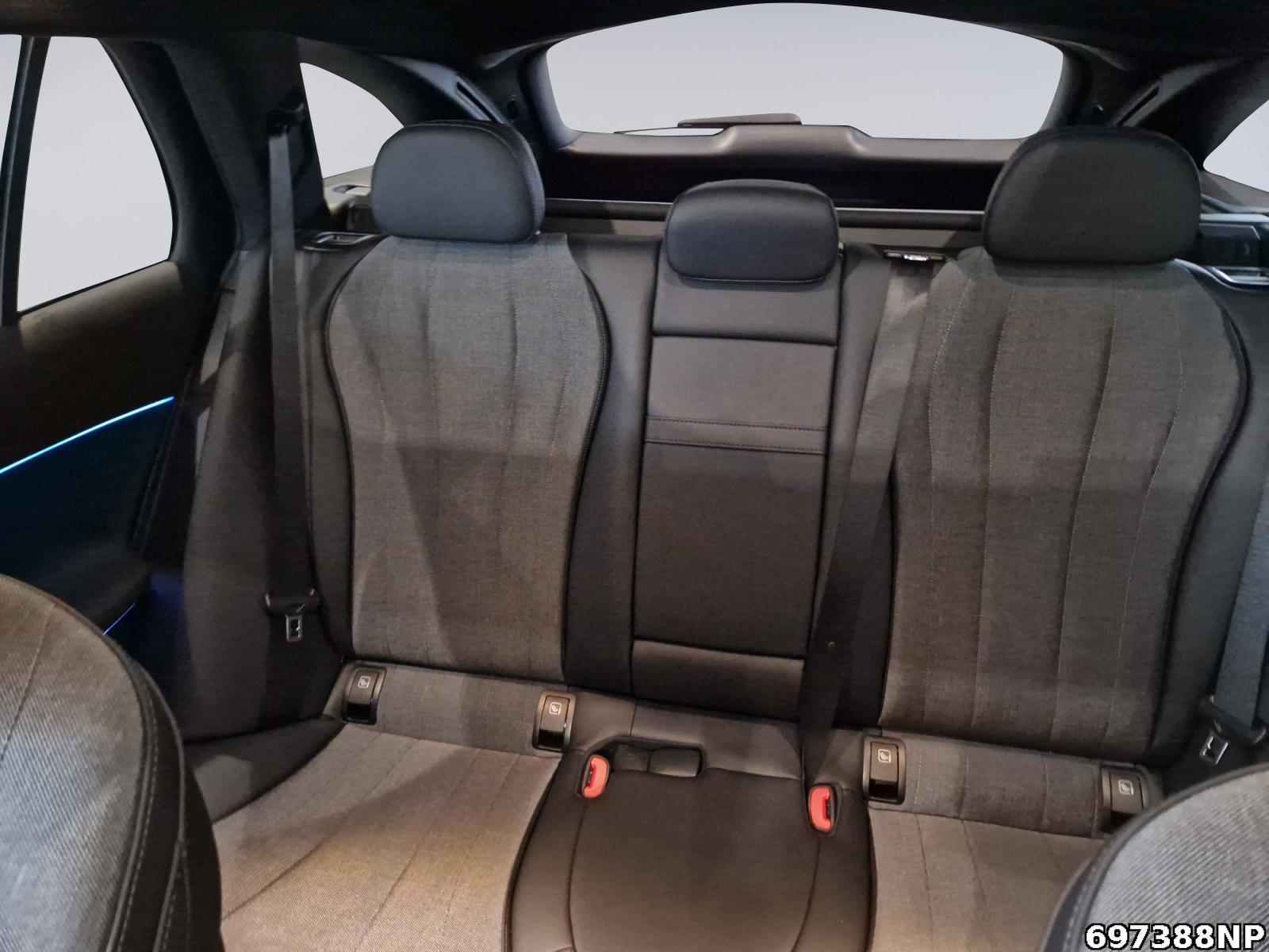 Mercedes-Benz E 200 AVANTGARDE Estate