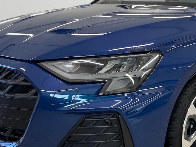 Audi A3 30 TFSI S-Line S-Tronic Sedan