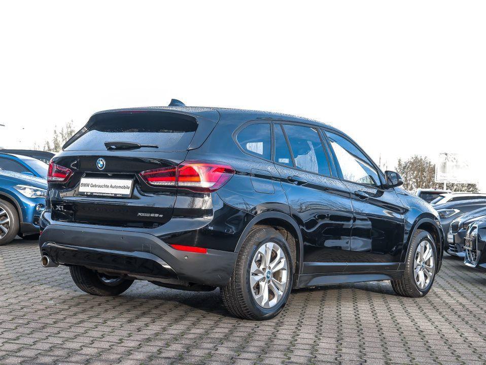 BMW X1 xDrive25e