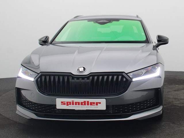 Skoda Superb 2.0 TDI Combi Sportline