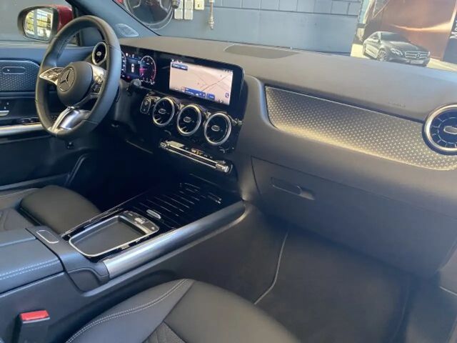 Mercedes-Benz GLA 200 GLA 200 d Progressive