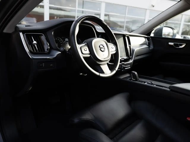 Volvo XC60 AWD Momentum