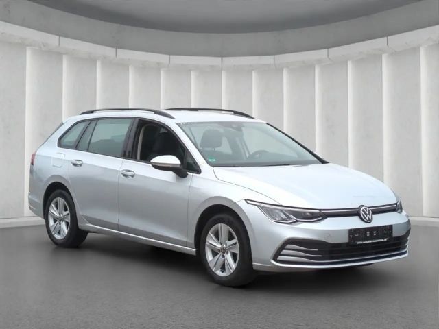 Volkswagen Golf 1.0 TSI Life Variant