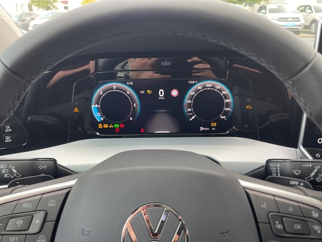 Volkswagen Golf DSG IQ.Drive