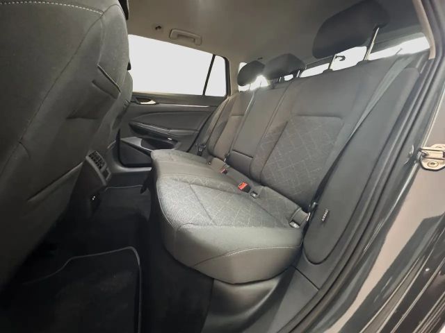 Volkswagen Golf DSG Life Variant