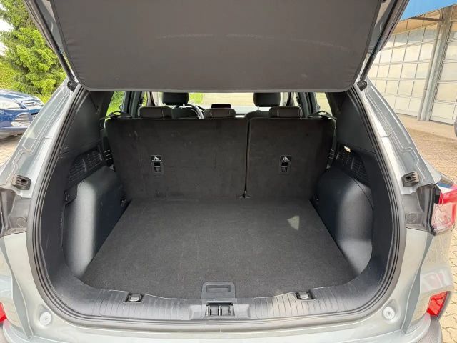 Ford Kuga Cool & Connect