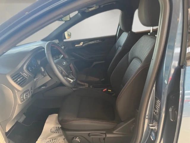 Ford Focus EcoBoost ST Line Wagon