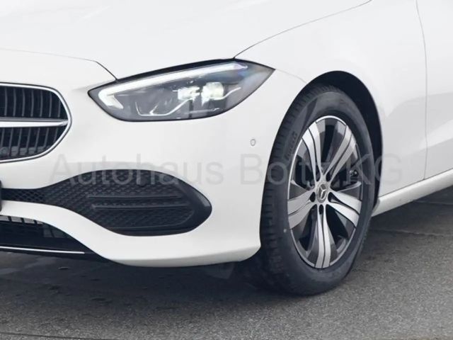 Mercedes-Benz C 180 AVANTGARDE Sedan