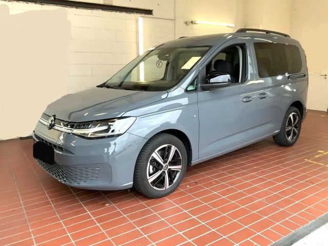 Volkswagen Caddy DESIGN 1.5TSI AHK+LED+SITZHZG+GRA+PDC+NAVI-APP+17