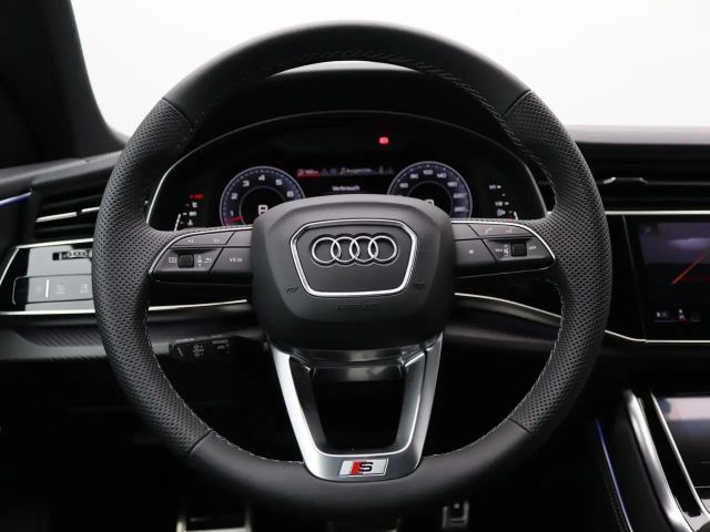 Audi Q8 55 TFSI Quattro S-Line S-Tronic