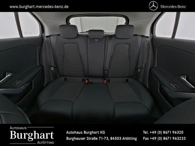Mercedes-Benz A 180 Hatchback Progressive