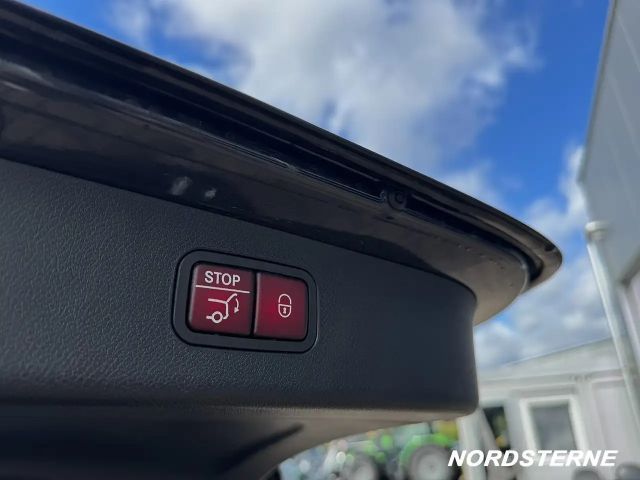 Mercedes-Benz E 200 AMG Line