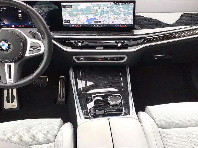 BMW X5 M60i xDrive