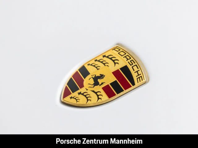 Porsche 992 Carrera Coupé GTS