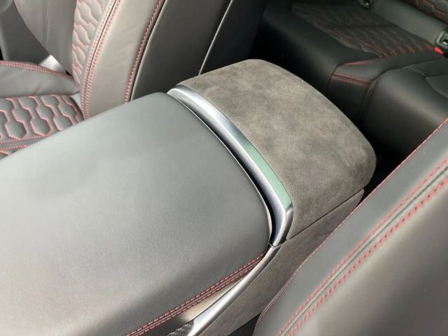 Audi RS Q8 DYNAMIK*ABT*KERAMIK*MATRIX*STHZG*SITZKL*23''