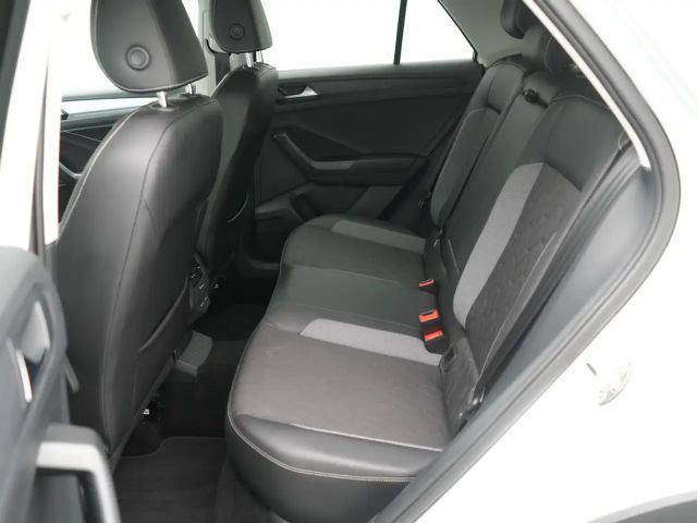 Volkswagen T-Roc Goal NAVI VIRT AHK ACC SHZ CARPLAY LED