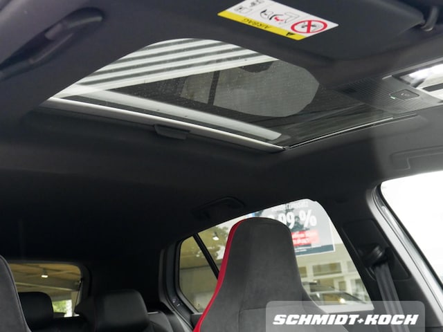 Volkswagen Golf 2.0 TSI DSG GTI