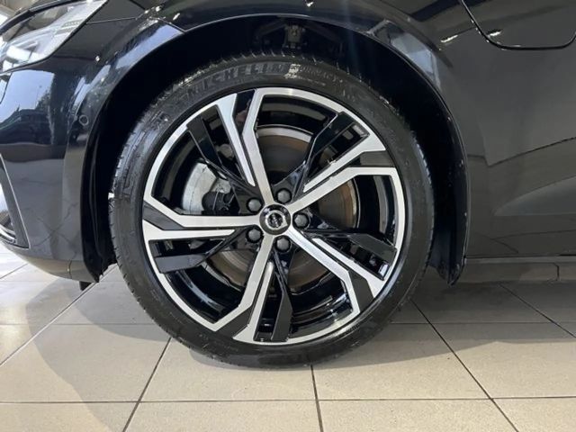 Volvo V60 AWD Dark Plus Recharge T6